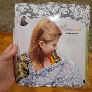 NIP Bebemooi Breastfeeding Nursing Cover